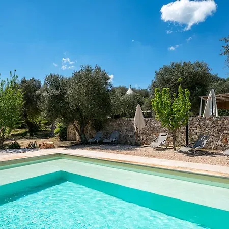 Villa Trullo With Pool And Garden Between Ostuni And Ceglie